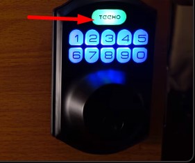 green light flashing
