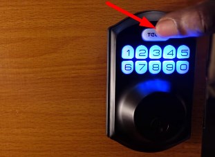 press teeho button